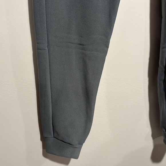 JOGGERS - Picture 3 of 8